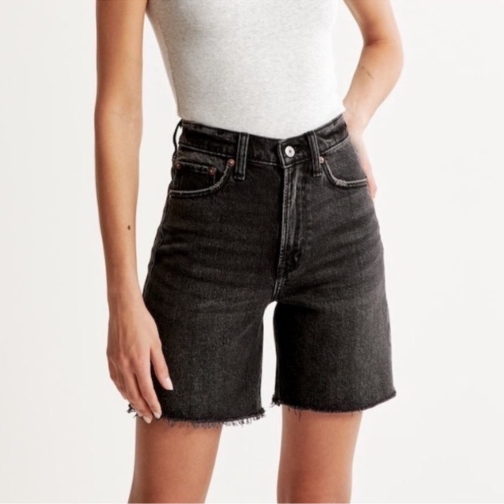 Abercrombie High Rise 9” Short Washed Black Size 27 US 4 - Picture 6 of 6